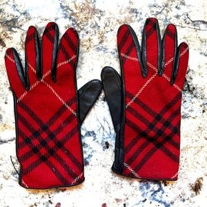Burberry Leather Gloves